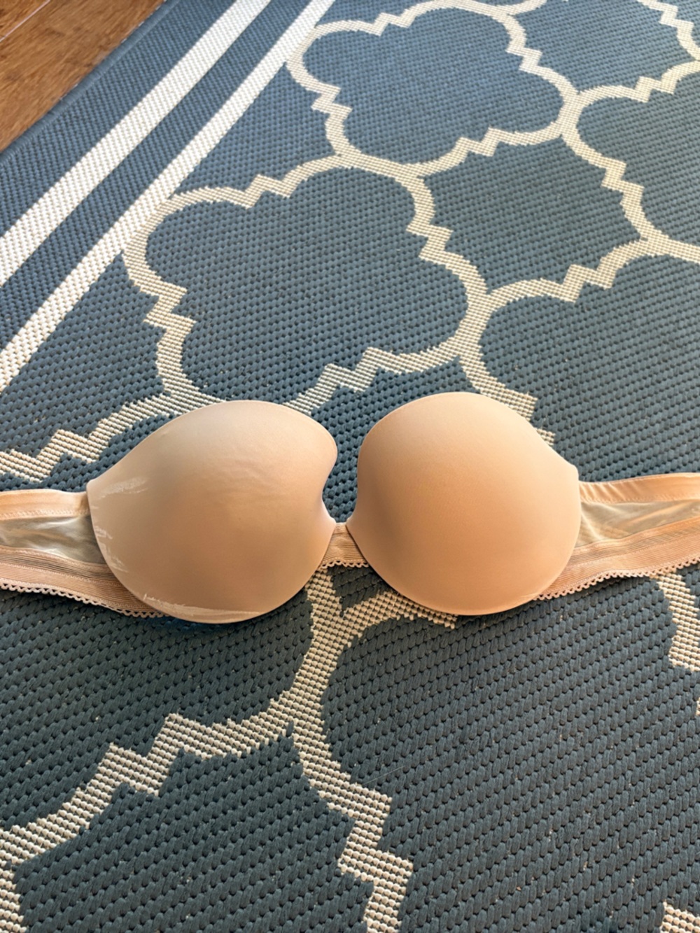Calvin Klein Strapless Nude Convertible Bra